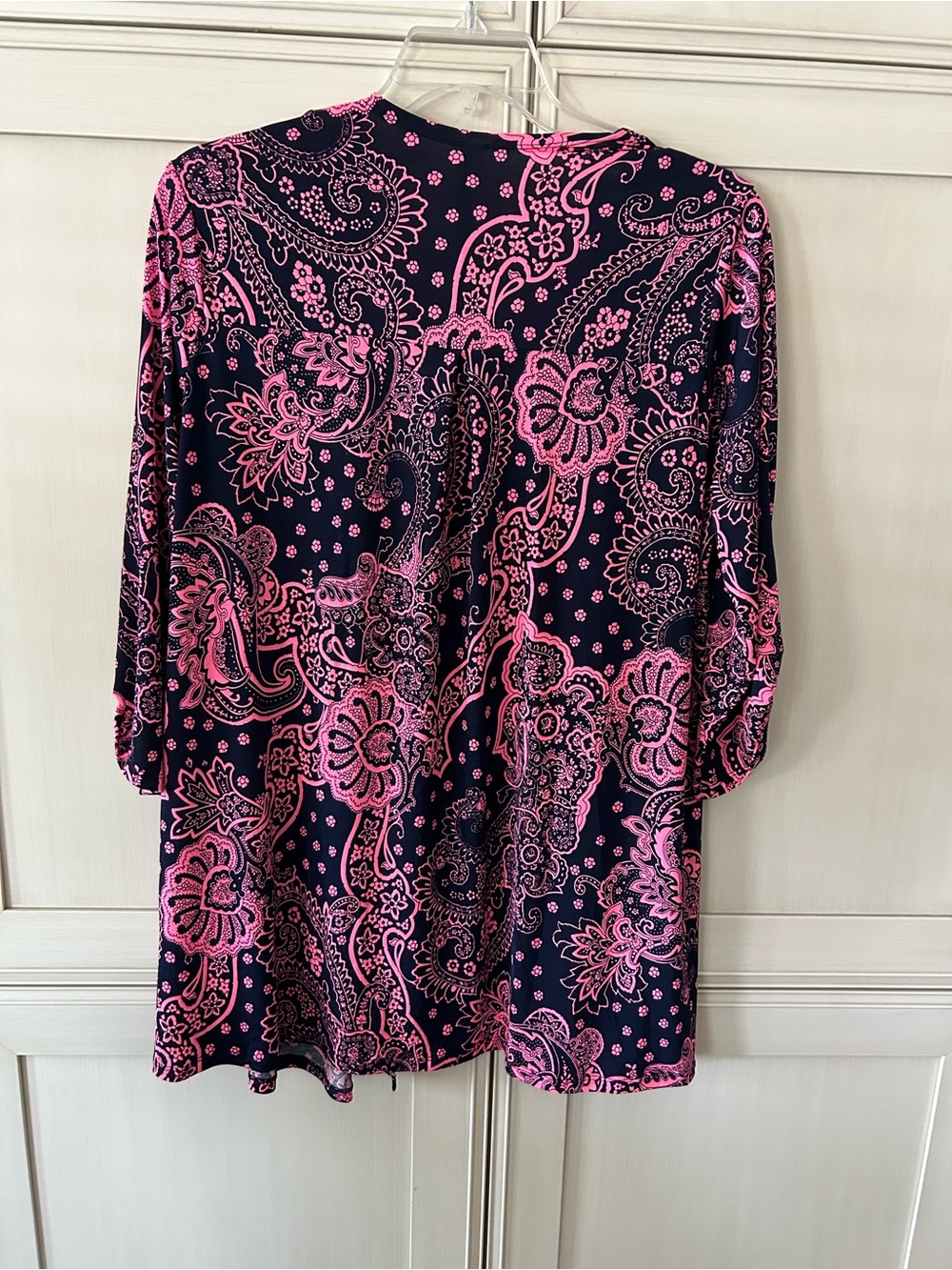 Open-Front Kimono Cardigan - Pink Paisley on Navy - Picture 3 of 4